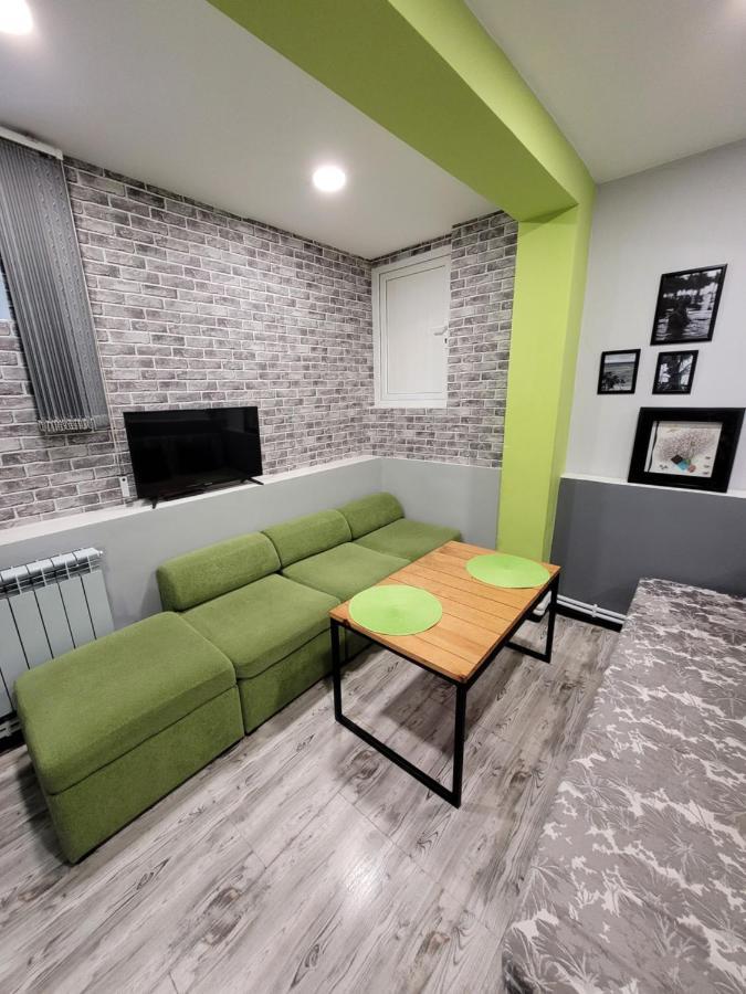 Дом 33 Возле Клиники Астхик Villa Jerevan Exteriör bild